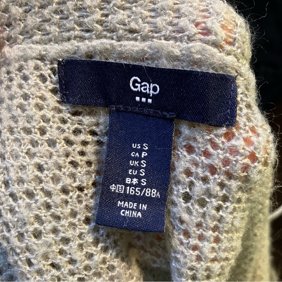 5/$20! Gap soft grey knit cowl neck sweater S - Picture 5 of 7